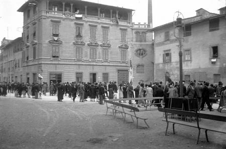 Piazza S. Domenico. Processione di S. Antonio